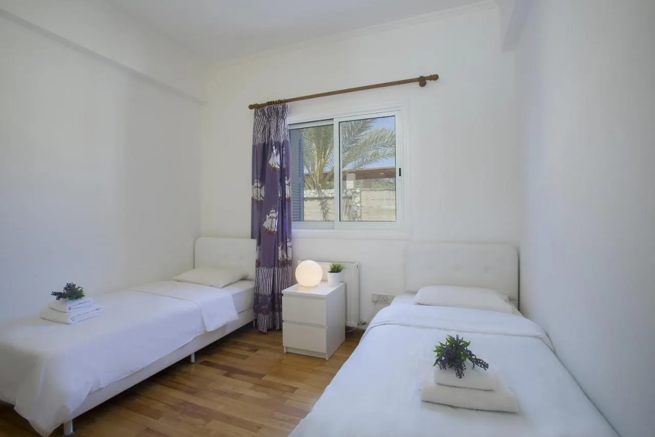 Protaras Villa Mazeri
